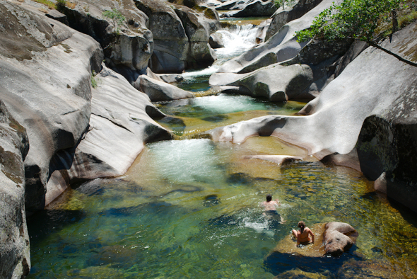 Habilitadas las piscinas naturales del Valle del Jerte. Temporada de baños 2017